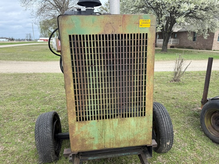 #41833-•-john-deere-4t100-4-cyl-power-unit-w/-trailer-image-10