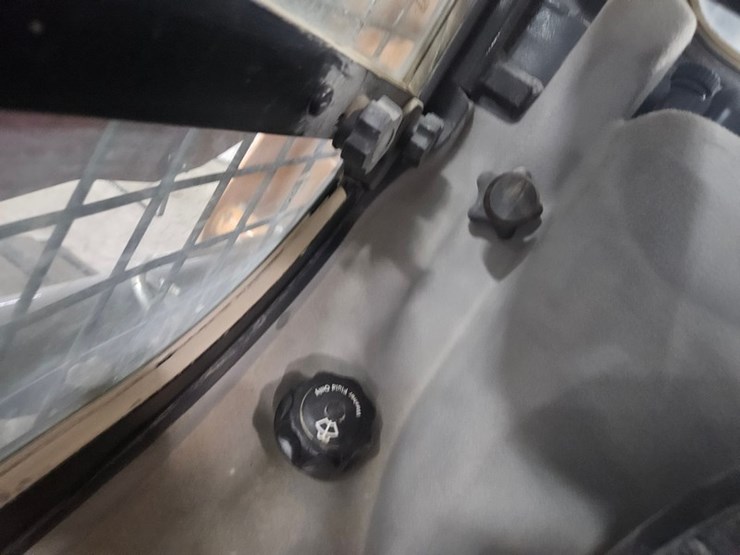 2017-case-tr340-image-36