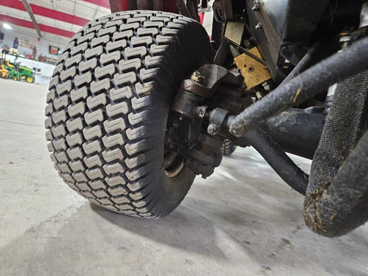 #632-•-toro-groundmaster-4000d-wide-area-mower-image-28