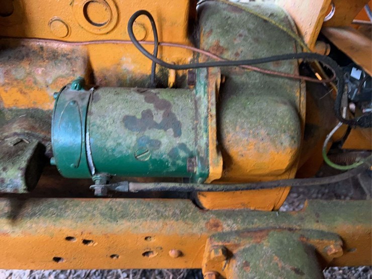 oliver-crawler-image-30