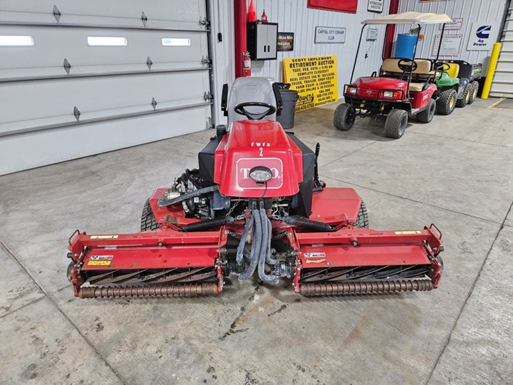 2000-toro-reelmaster-2000d-image-8