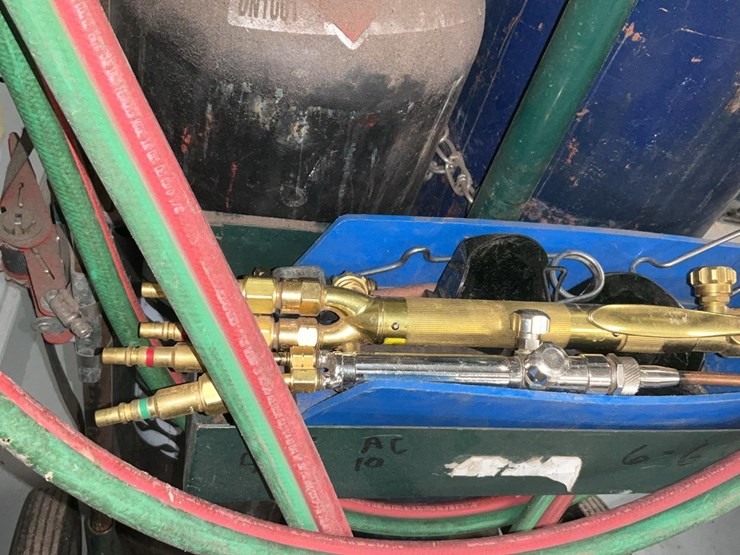 #100-•-acetylene-cutting-torch-set-and-cart-image-8