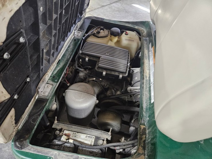 #678-•-yamaha-gas-golf-cart-image-9