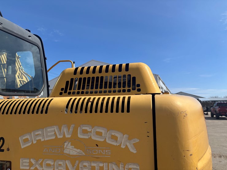 deere-160c-lc-image-14