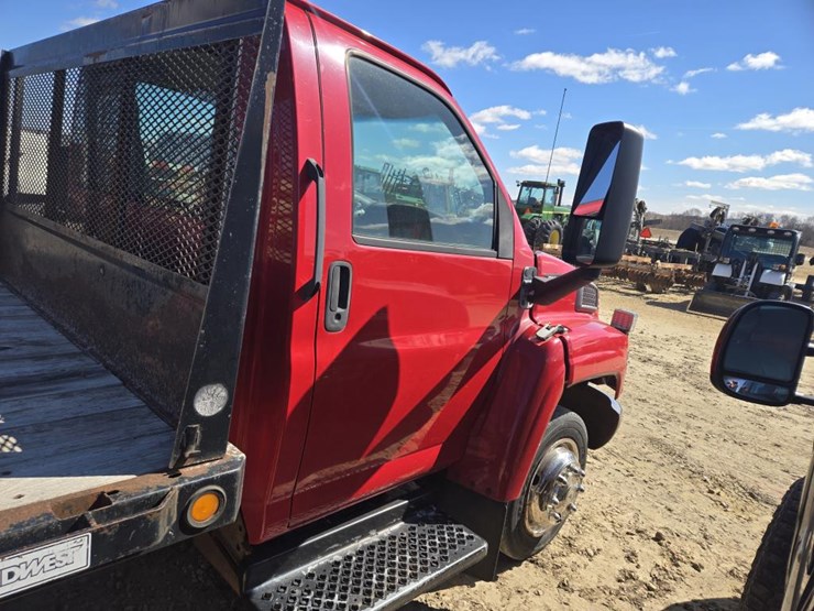 2003-gmc-topkick-image-6