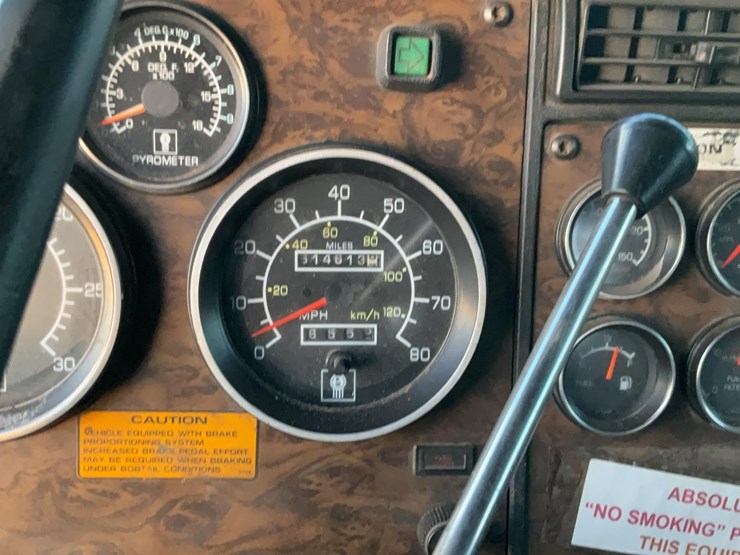 1994-kenworth-t800b-image-30