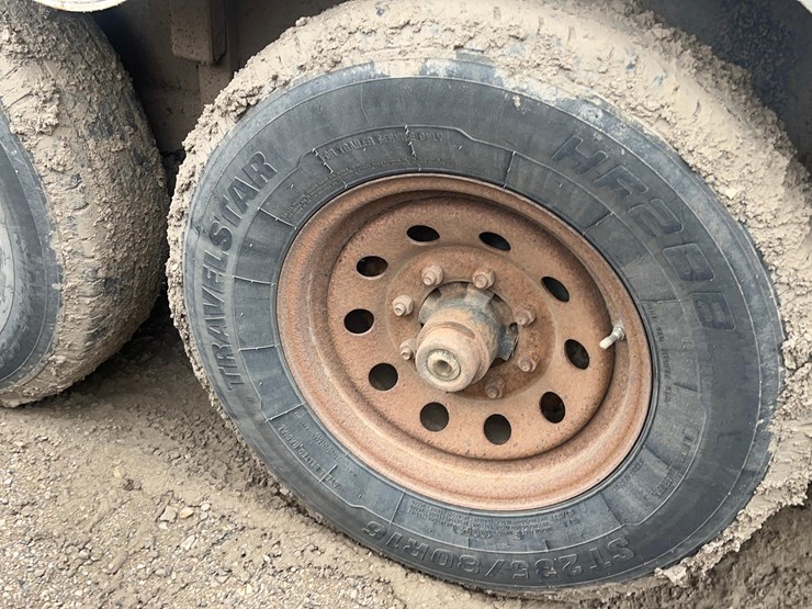 2012-titan-trailer-image-7