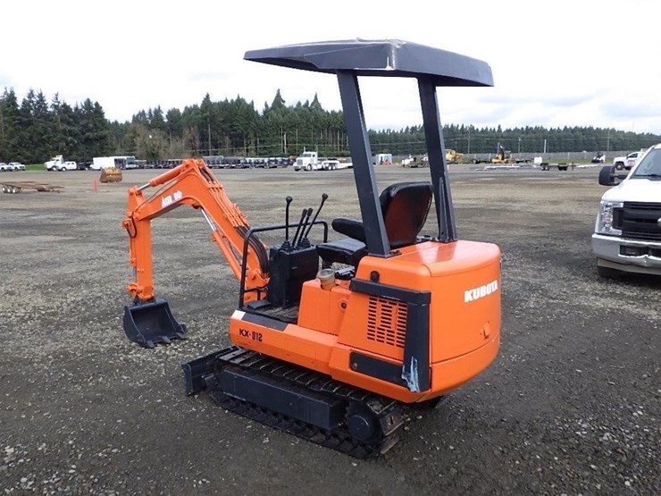 kubota-kx012-image-6