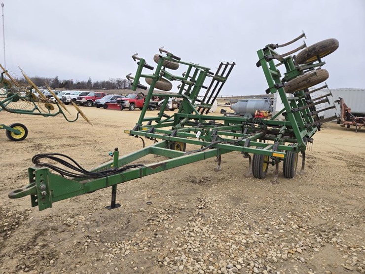 john-deere-960-image-1