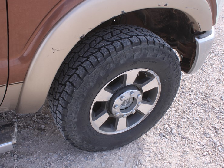 2011-ford-f250-lariat-image-20