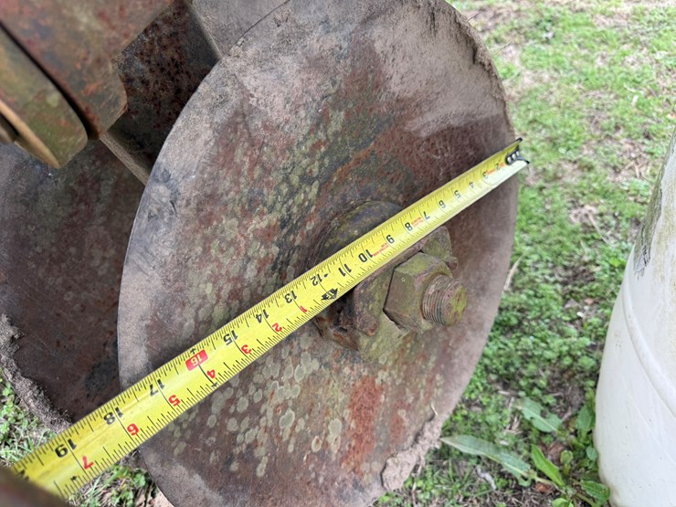 #41847-•-levee-plow-image-10