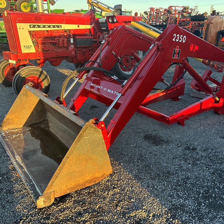CASE IH 2350