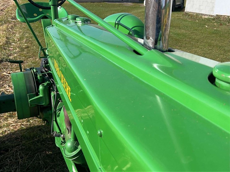 john-deere-h-image-12