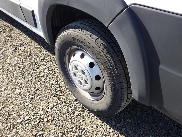 2021-dodge-1500-image-18