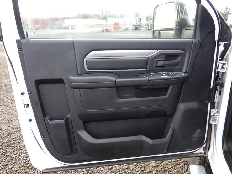 2024-dodge-ram-2500-image-37