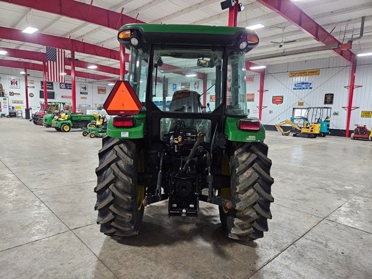 john-deere-5520-image-4