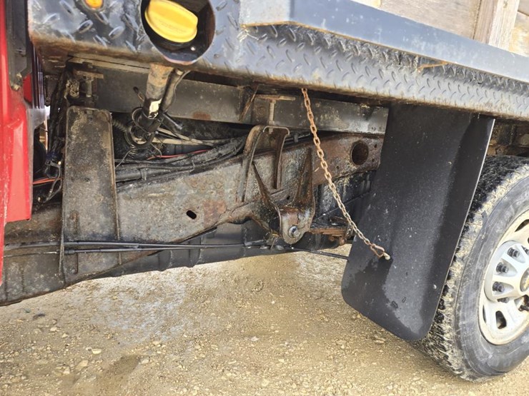 2013-chevrolet-k2500-image-11