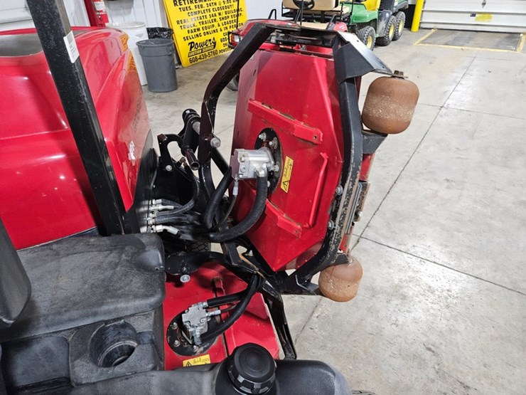 toro-groundsmaster-4700d-image-31