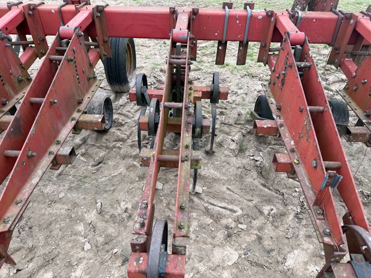 case-ih-1830-image-37