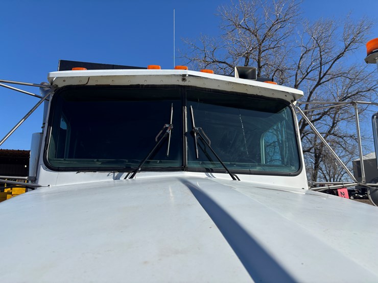 1990-kenworth-t880-image-16