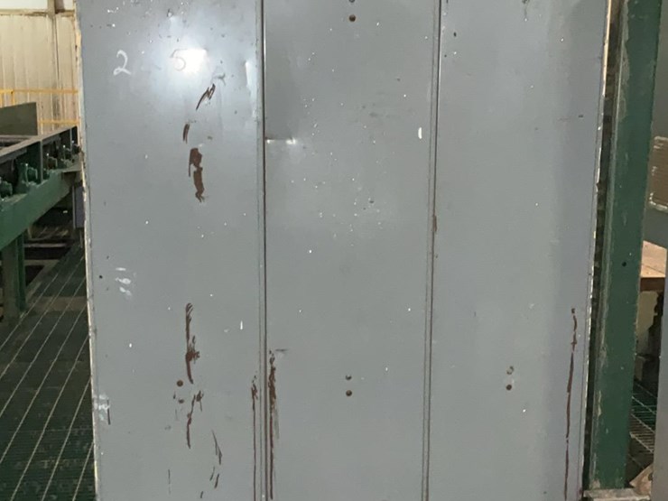 #225-•-locker-cabinet-image-3