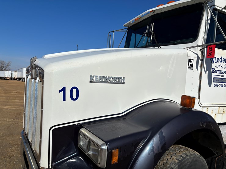 1990-kenworth-t880-image-7
