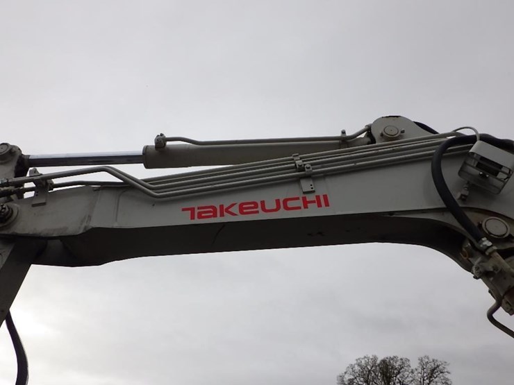 takeuchi-tb280fr-image-14