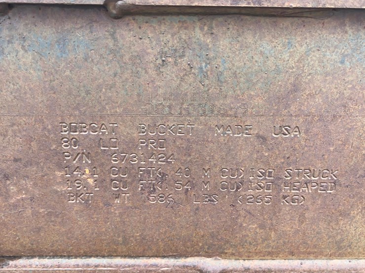 bobcat-tooth-bucket-image-7