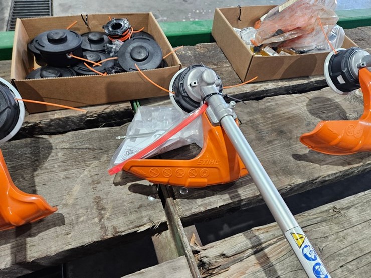 #648-•-2025-stihl-km91r-string-trimmer-image-11