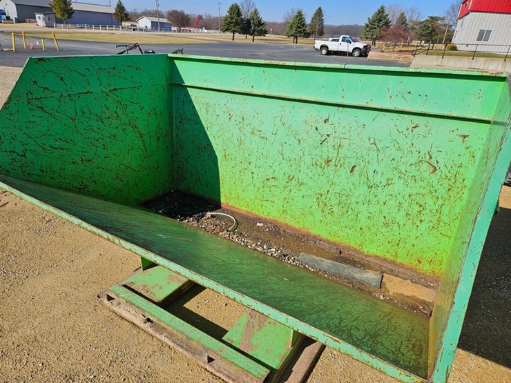 #714-•-5-yard-self-tipping-dumpster-image-8