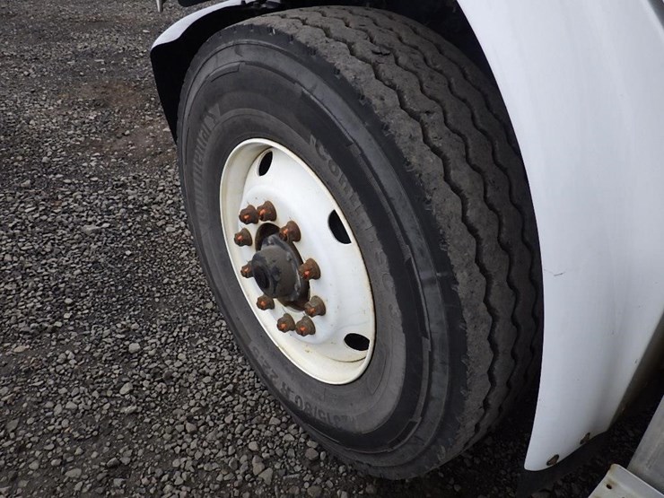 2018-freightliner-m2-15'-t/a-dump-truck-image-21