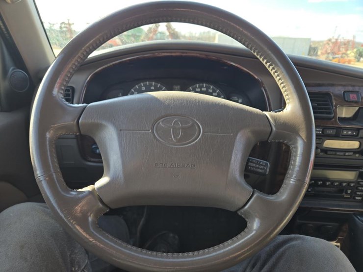 2000-toyota-4-runner-limited-image-24