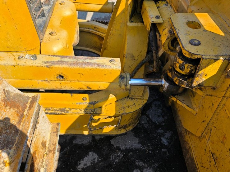 2007-caterpillar-d5g-image-27