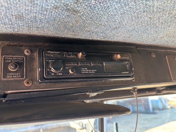 1990-kenworth-t880-image-48