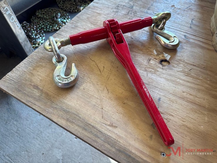 new-5/16"---3/8"-ratchet-binder-image-1