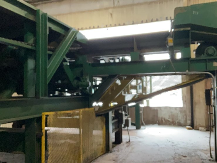 #157-•-salem-log-trough-image-14