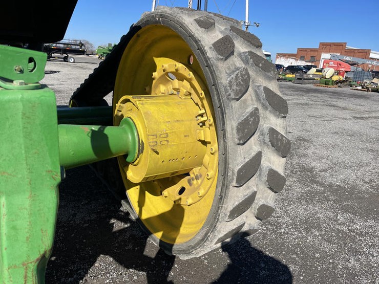 2002-john-deere-8520t-image-20