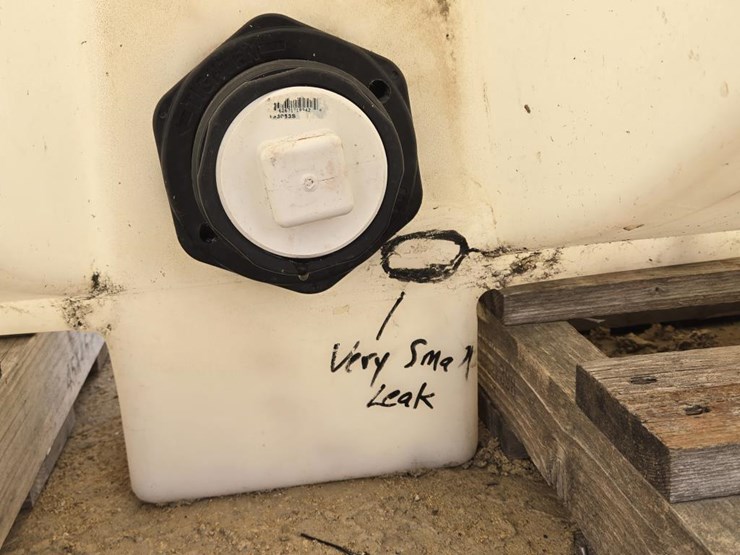 #26-•-1500-gallon-poly-round-tank-image-6