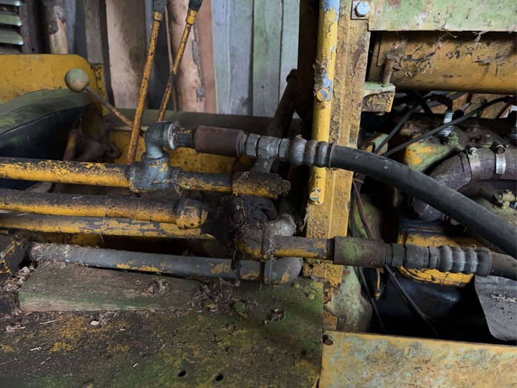 caterpillar-fifteen-image-20