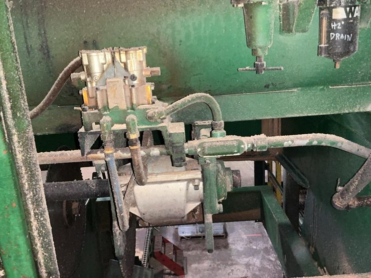 #228-•-2002-salem-drop-saw-trimmer-image-9