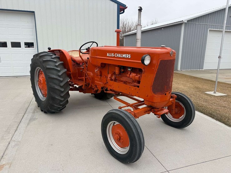 1958-allis-chalmers-d17-image-1