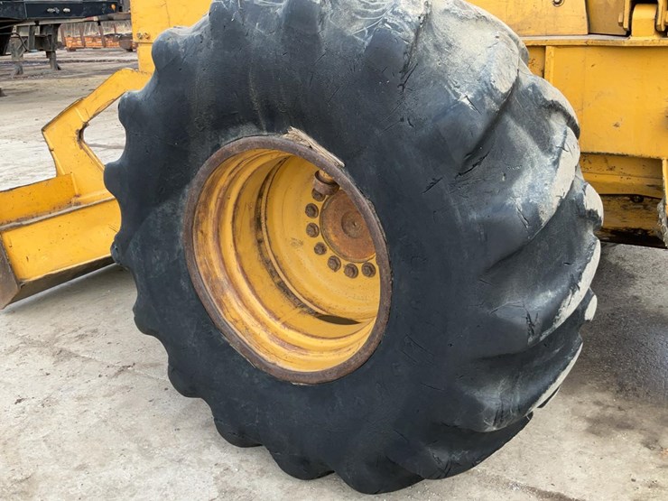 1997-deere-540g-image-36