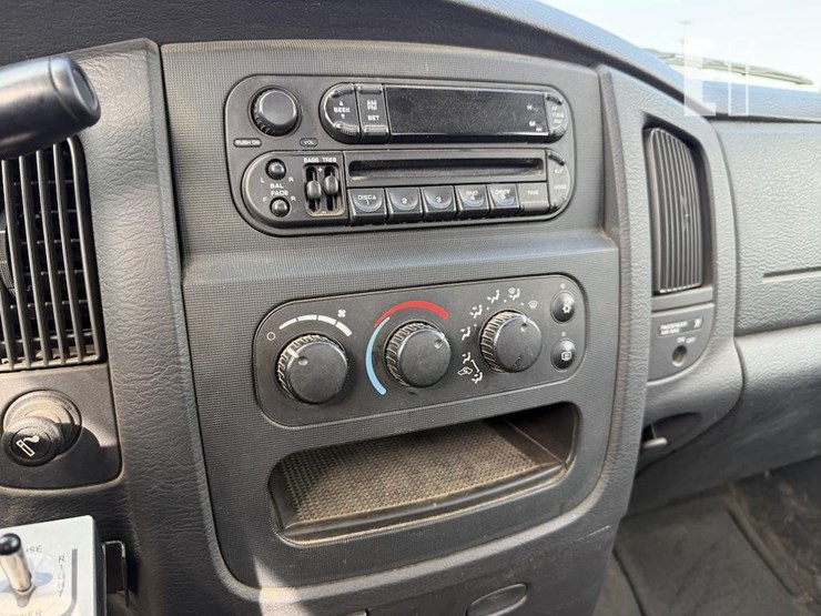 2005-dodge-ram-2500-image-9