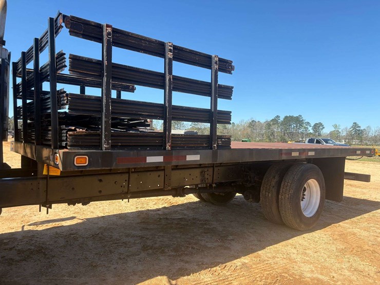 2007-international-durastar-4300-image-22