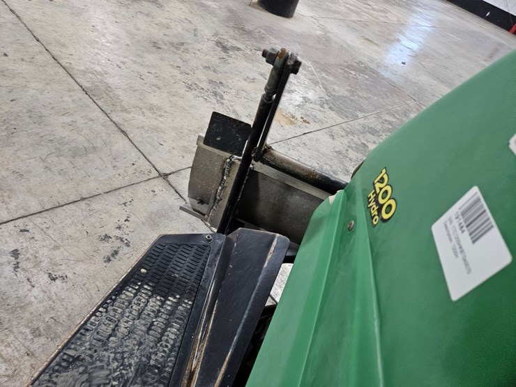 john-deere-1200-image-25