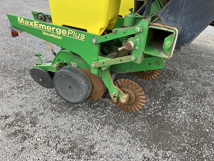 john-deere-1770-image-11