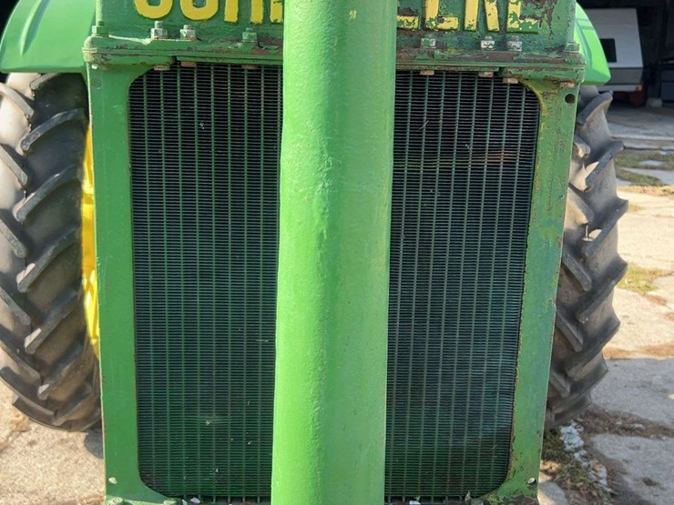 john-deere-a-image-9