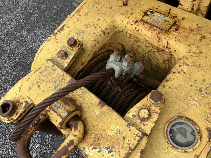 caterpillar-941-image-8