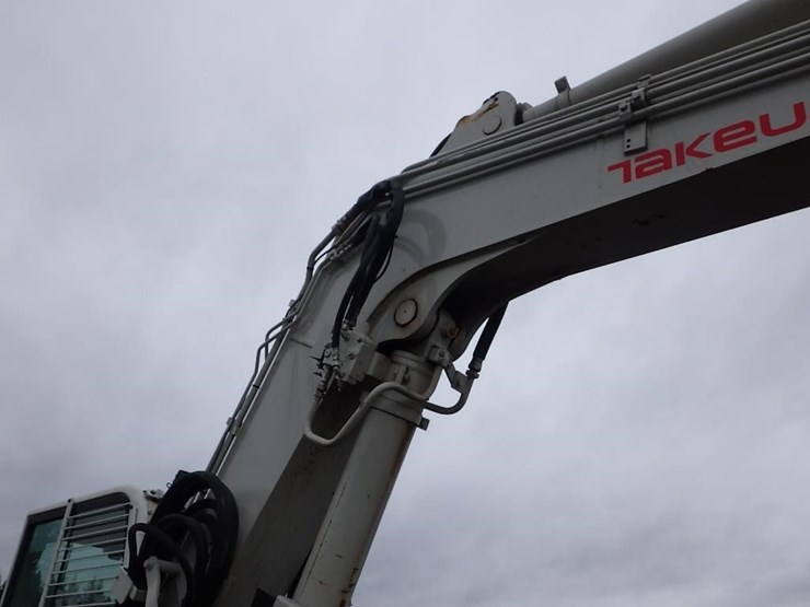 takeuchi-tb280fr-image-28