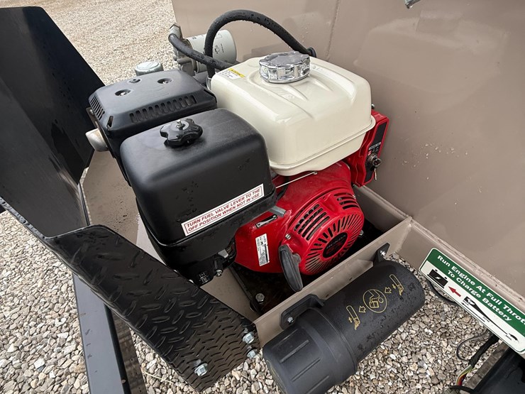 j&m-lc290-t/a-seed-tender-image-18